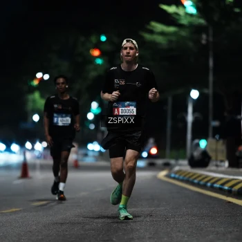 Runner Photo 3740112