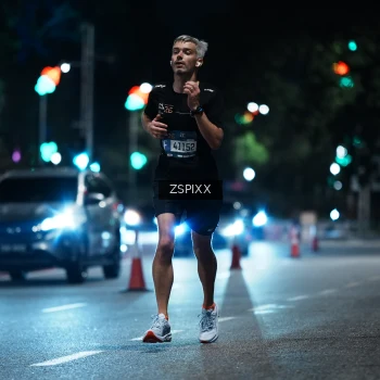 Runner Photo 3740113