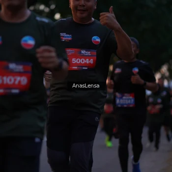 Runner Photo 3740177