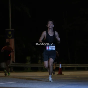 Runner Photo 3740213