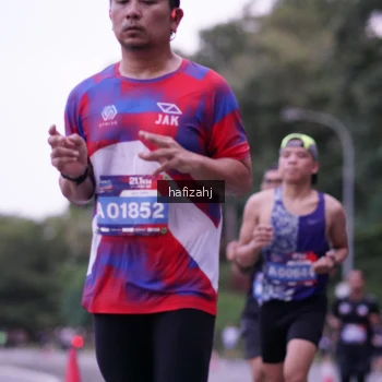 Runner Photo 3740281