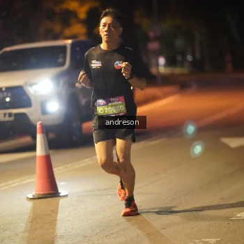 Runner Photo 3740342