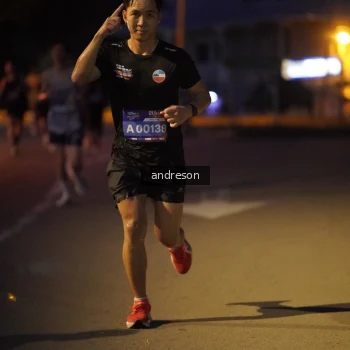 Runner Photo 3740508
