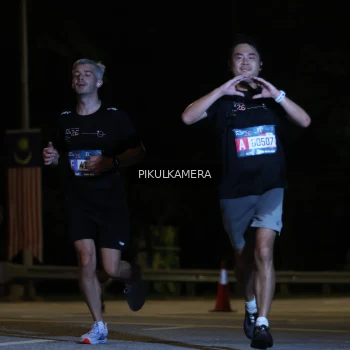 Runner Photo 3740589
