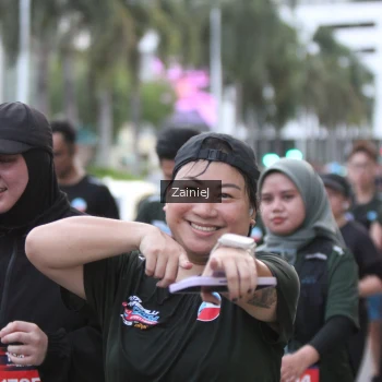 Runner Photo 3740597