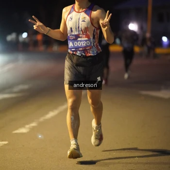 Runner Photo 3740612