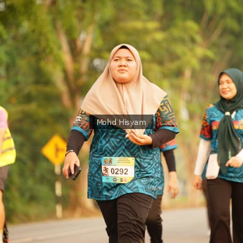 Runner Photo 3740630