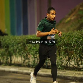 Runner Photo 3740634