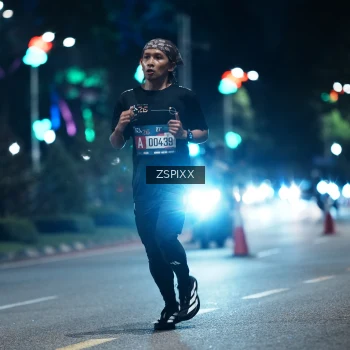 Runner Photo 3740636