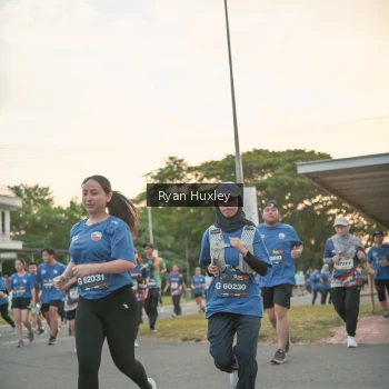 Runner Photo 3740677