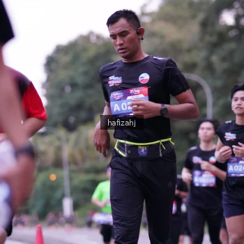 Runner Photo 3740744