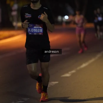 Runner Photo 3740783