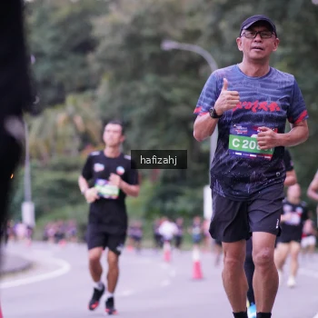 Runner Photo 3740868