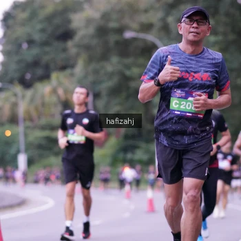 Runner Photo 3740893