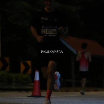 Runner Photo 3741005