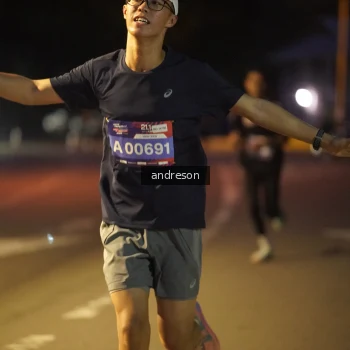 Runner Photo 3741016