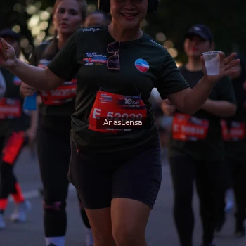 Runner Photo 3741024