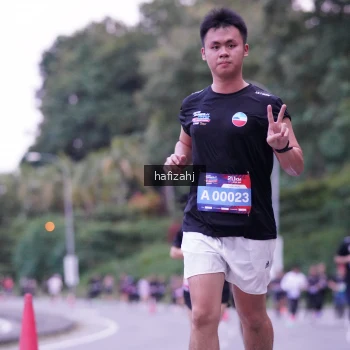 Runner Photo 3741042