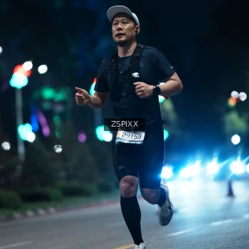 Runner Photo 3741064