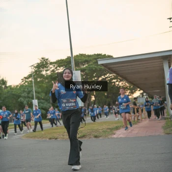 Runner Photo 3741070