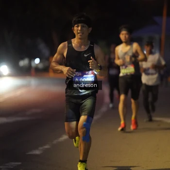 Runner Photo 3741109