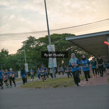 Runner Photo 3741116