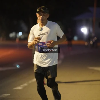 Runner Photo 3741120