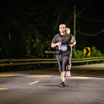 Runner Photo 3741160