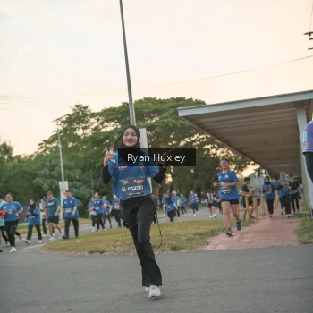 Runner Photo 3741162