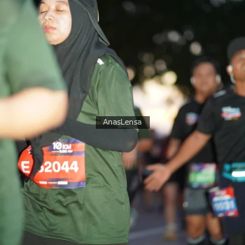 Runner Photo 3741165