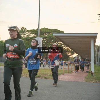 Runner Photo 3741201