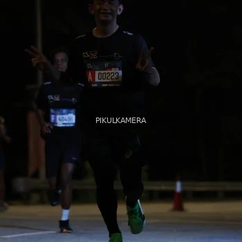 Runner Photo 3741211