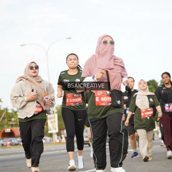 Runner Photo 3741254