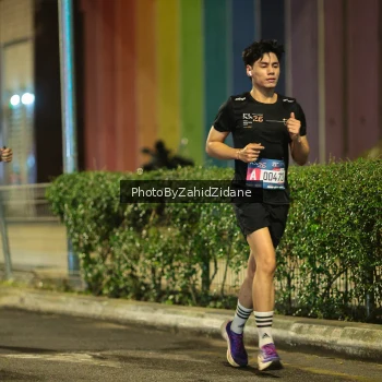 Runner Photo 3741274