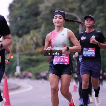Runner Photo 3741276