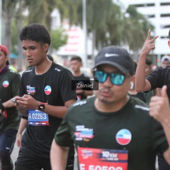 Runner Photo 3741341