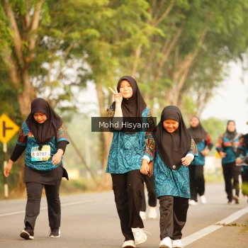 Runner Photo 3741346