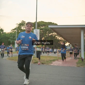 Runner Photo 3741410
