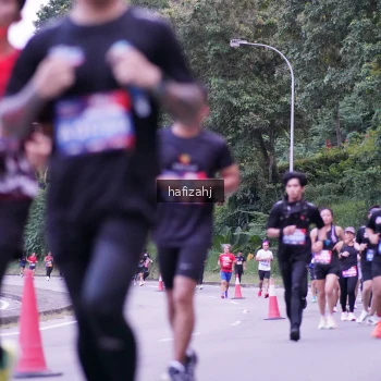 Runner Photo 3741418