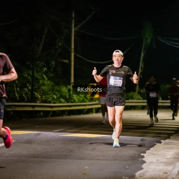 Runner Photo 3741435