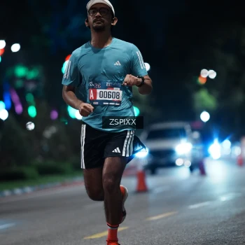 Runner Photo 3741458