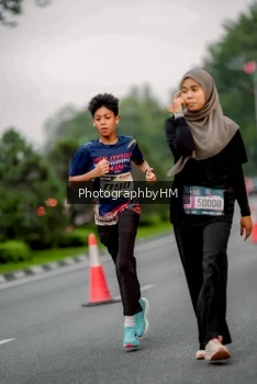 Runner Photo 3741550