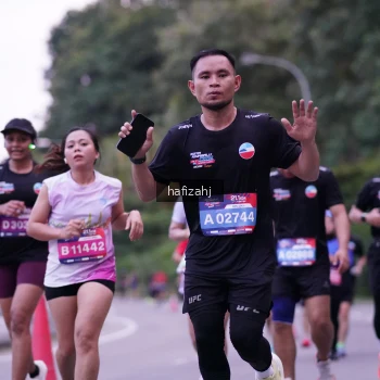 Runner Photo 3741580
