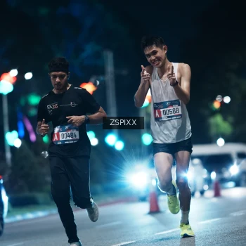 Runner Photo 3741596