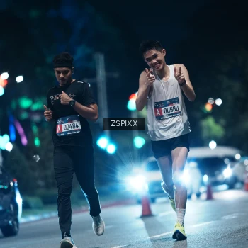 Runner Photo 3741601
