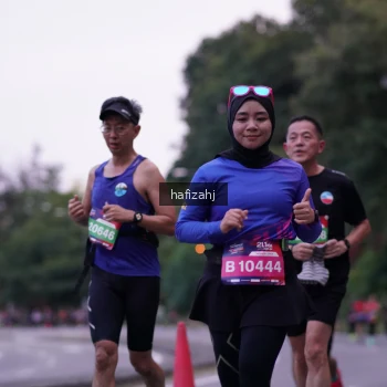 Runner Photo 3741616