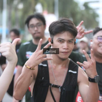 Runner Photo 3741695