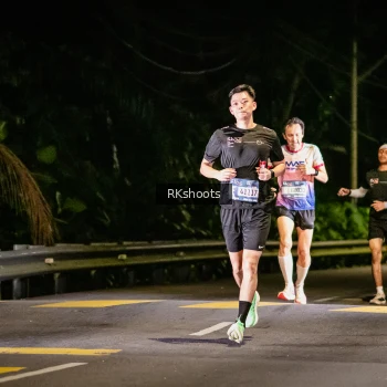 Runner Photo 3741703