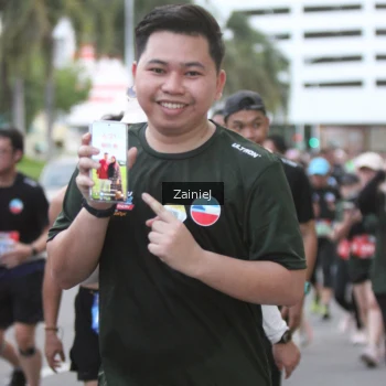 Runner Photo 3741706