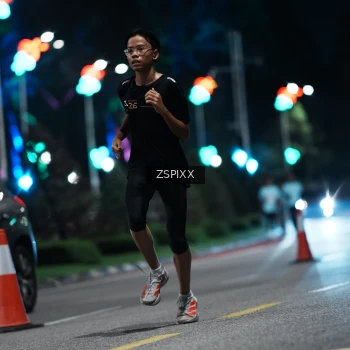 Runner Photo 3741708